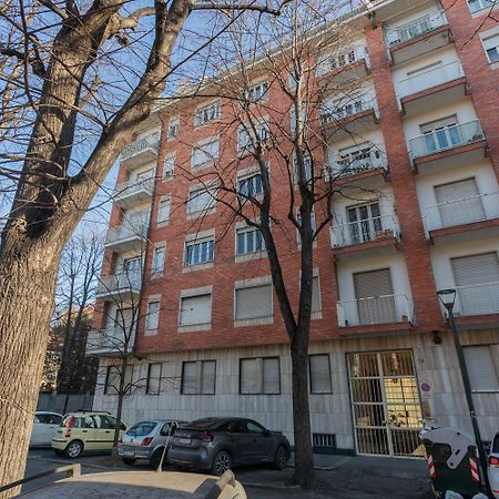 Monte Grappa Apartment By Wonderful Italy Торино Екстериор снимка